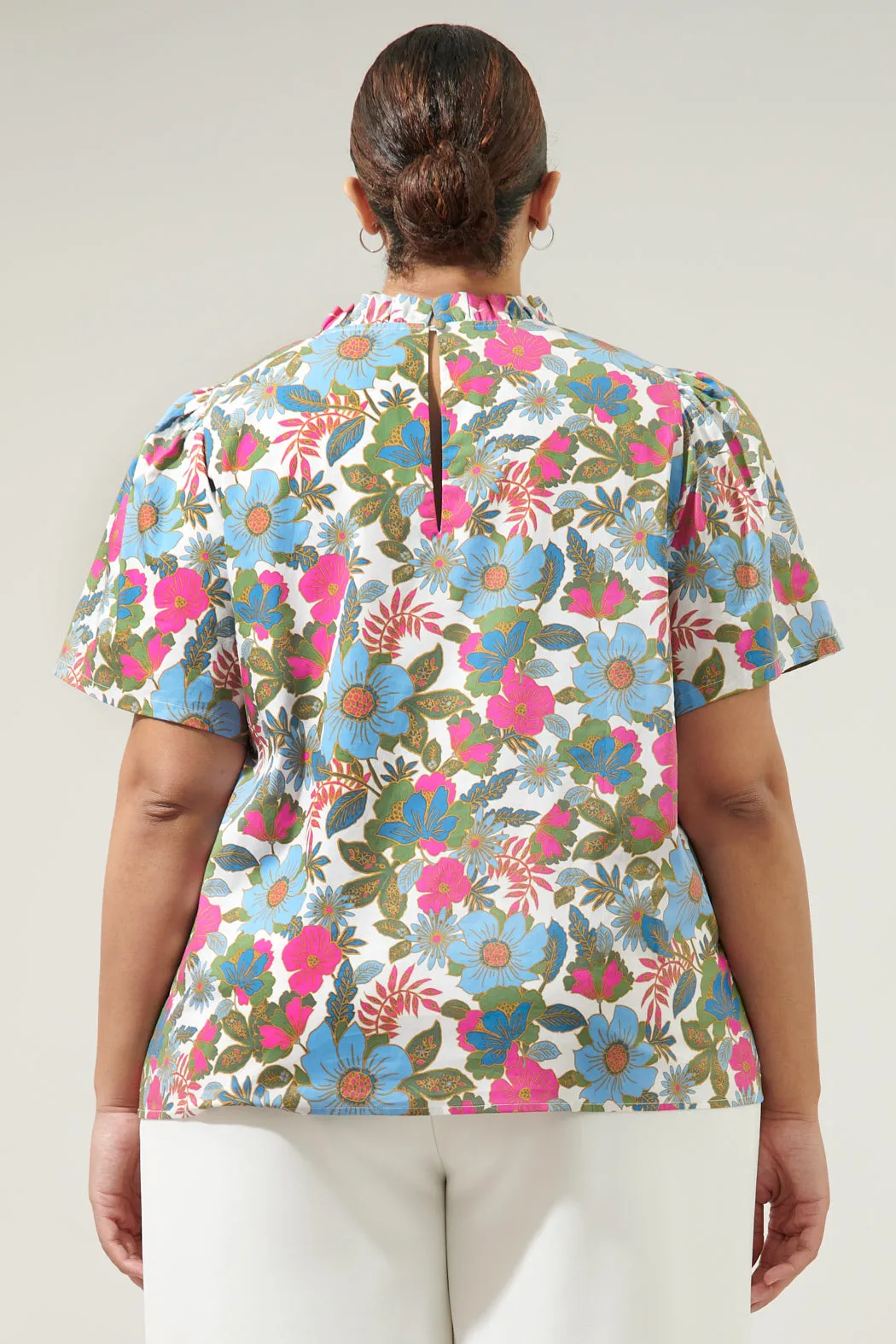 Avitall Floral Classic Ruffle Sleeve Top Curve