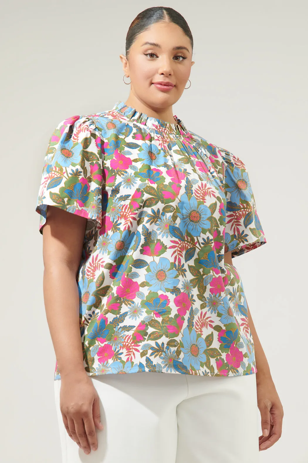 Avitall Floral Classic Ruffle Sleeve Top Curve