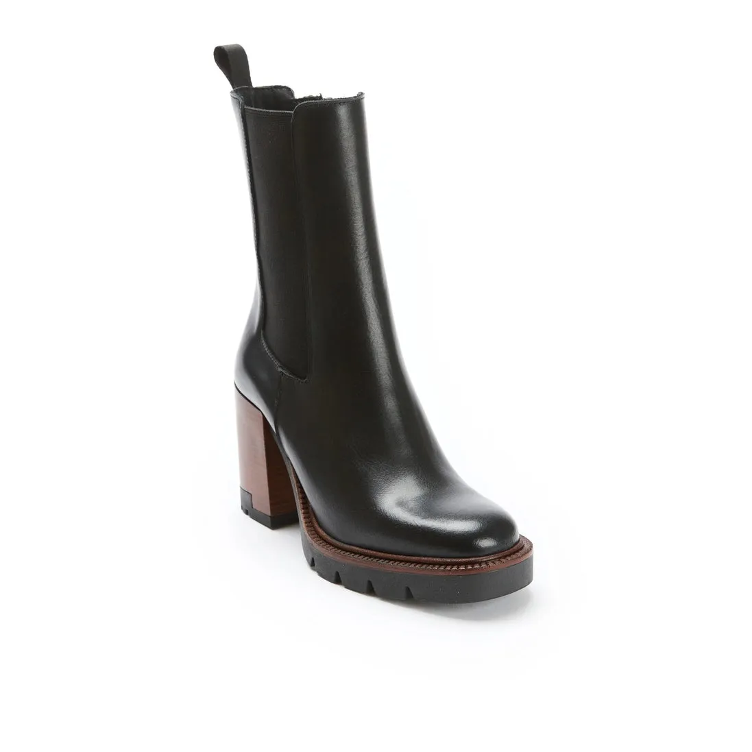 Black Leather Chelsea Boots | Made in Italy