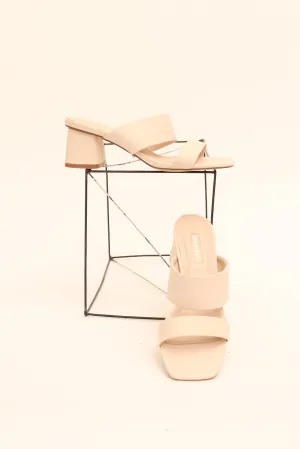 BLOCK HEEL MULE SANDALS