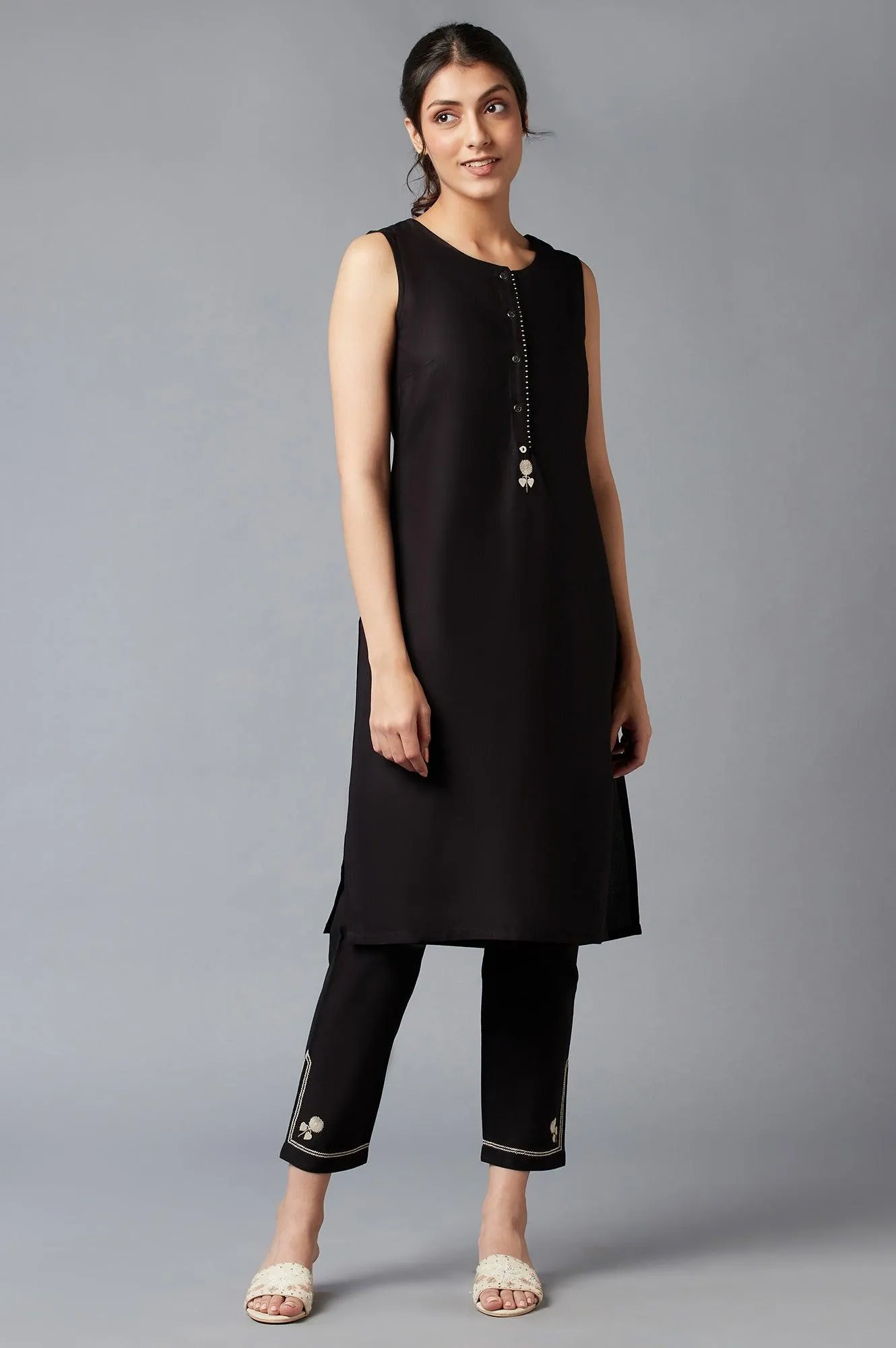 Jet Black Stripe Jacket With Sleeveless kurta And Straight Pants