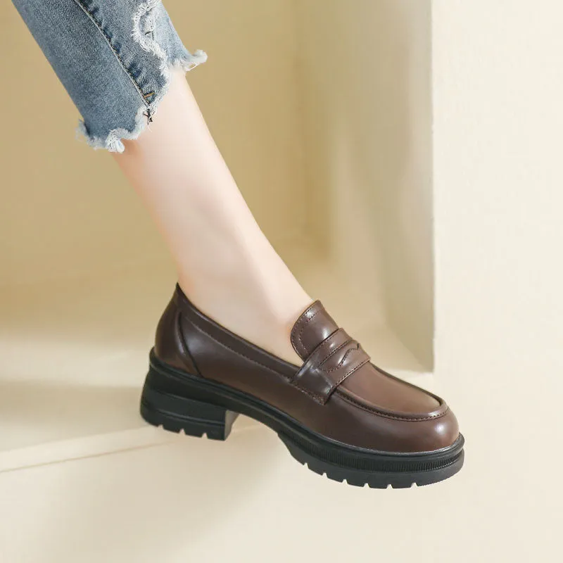 Women Retro Minimalist Soft Thick Soled Loafers